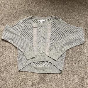 Airy Grey Sweater great for any weather!